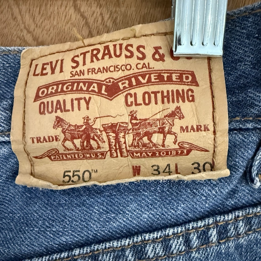 Y2K Levi's 550 Relaxed Fit 34x30(32x29)  Stone Washed Denim Tapered 2009 - Picture 5 of 16